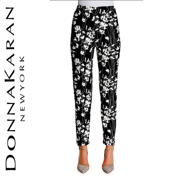 Donna Karan Pants - Donna Karen black label cropped black/white floral knit pants